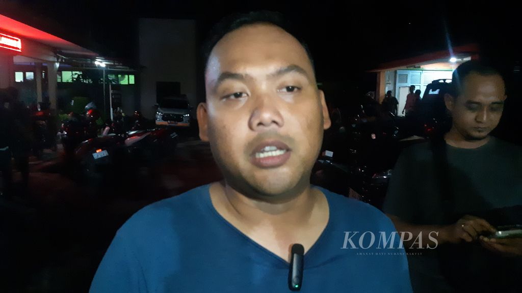 Head of the Cirebon City Police Criminal Investigation Unit, Adjunct Commissioner Anggi Eko Prasetyo when interviewed in Cirebon, West Java, Tuesday (9/4/2024).