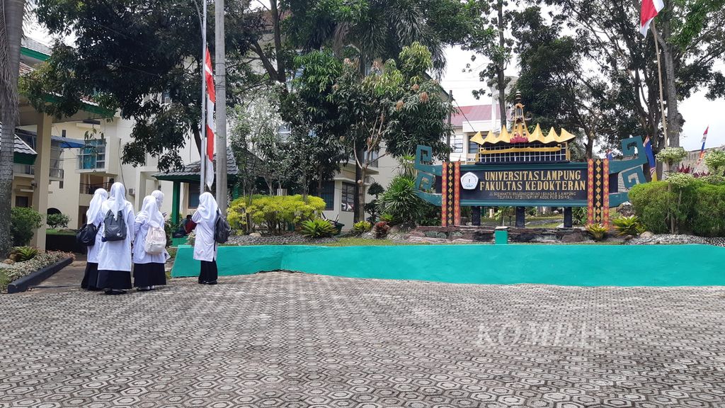 Suasana di Fakultas Kedokteran Universitas Lampung pada Selasa (23/8/2022).