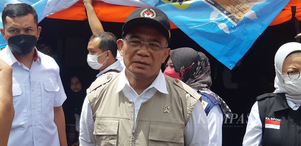 Menteri Koordinator Bidang Pembangunan Manusia dan Kebudayaan Muhadjir Effendy di Kabupaten Cianjur, Jawa Barat, Rabu (30/11/2022).