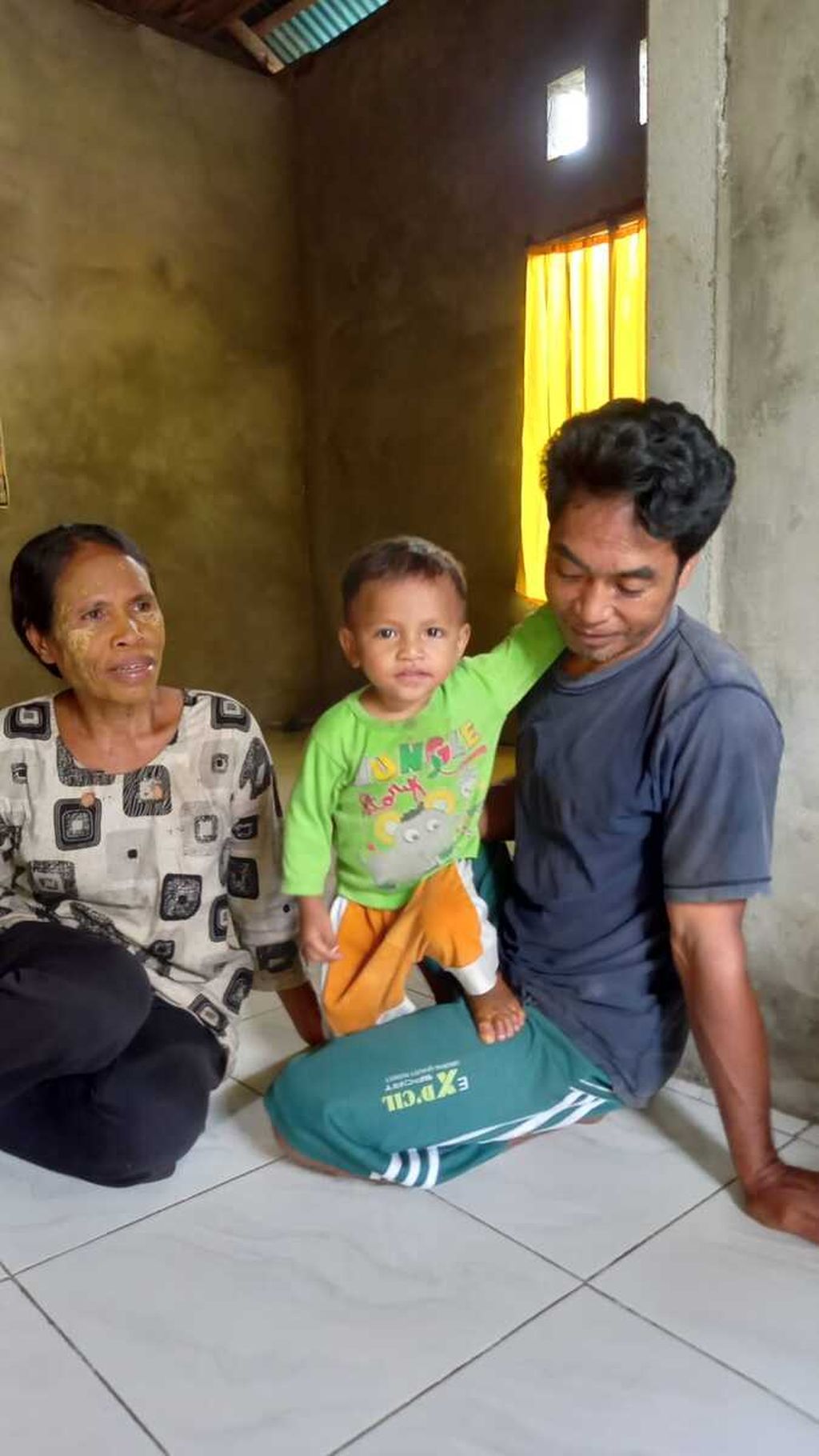 Jasman Abdul Rahim (1.5), a malnourished toddler in Wayaua Village, South East Bacan District, South Halmahera. The parenting style of parents who do not provide nutritious food for their children is one of the causes of stunting in South Halmahera..