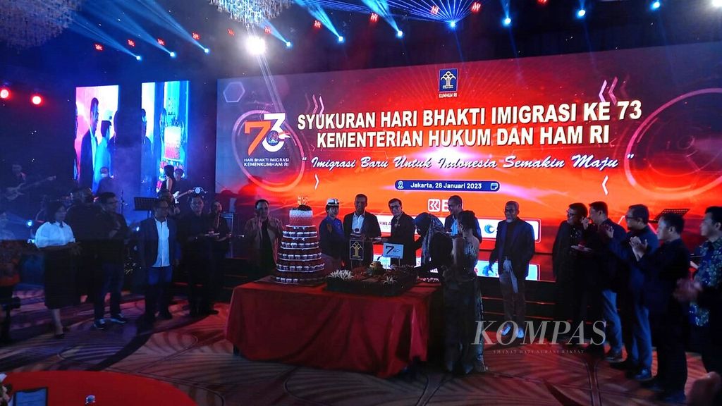 Acara syukuran Hari Bhakti Ke-73 Imigrasi Kementerian Hukum dan HAM, di Jakarta, Kamis (26/1/2023).