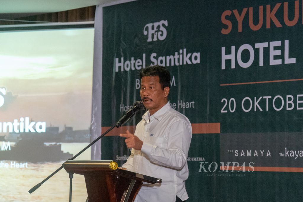 Wali Kota Batam Muhammad Rudi saat menghadiri peresmian Hotel Santika Batam, Kepulauan Riau, Kamis (20/10/2022).