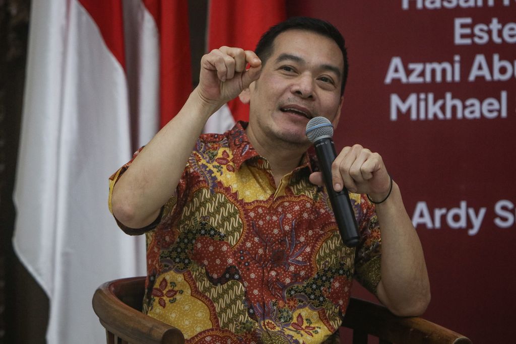 Ketua DPP PKB Daniel Johan berbicara dalam diskusi publik bertajuk Imlek dan Sejarah Kelam Diskriminasi di Indonesia di Kantor DPP PKB, Jakarta, Jumat (20/1/2023). 