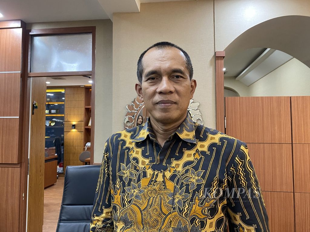 Wakil Ketua Komisi I DPR dari Fraksi PKS Abdul Kharis Almasyhari.