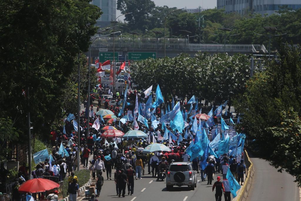 https://cdn-assetd.kompas.id/mGydq7V4En6_5mdw2jSfIlC-RAY=/1024x683/https%3A%2F%2Fkompas.id%2Fwp-content%2Fuploads%2F2020%2F08%2F4dc8c980-629f-416e-a976-45c133cb0ef2_jpg.jpg