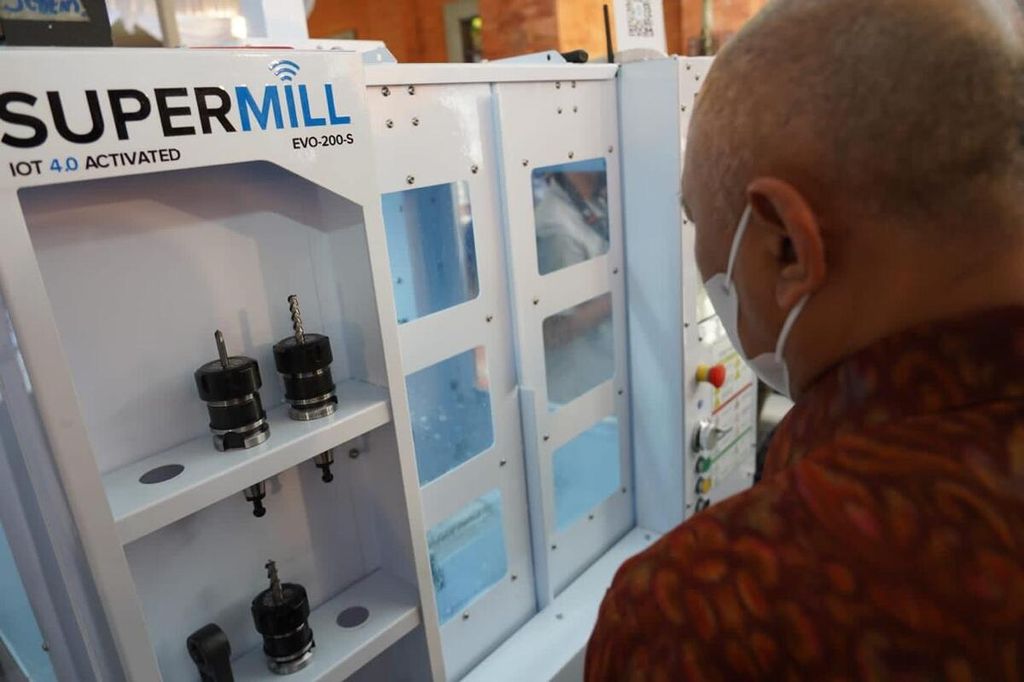 Berbagai produk koperasi dan UMKM dipamerkan dalam "Business Matching" di Nusa Dua, Bali, 22-24 Maret 2022. Dari alat kesehatan hingga pertanian dapat diproduksi di dalam negeri. 