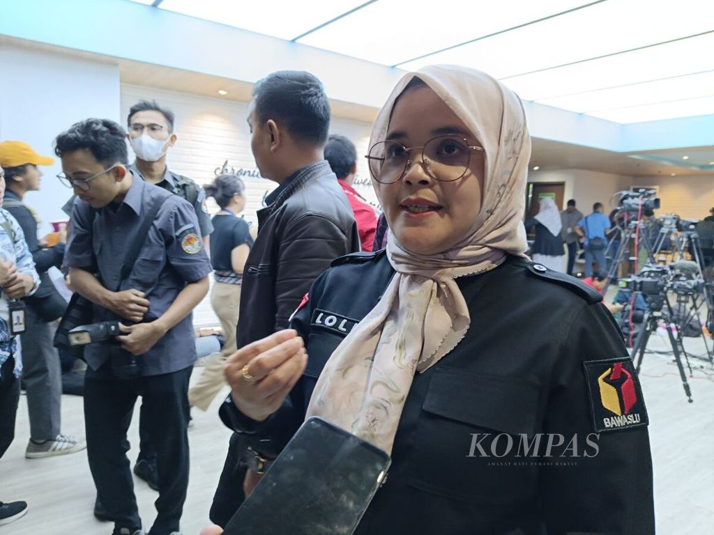 Anggota Bawaslu, Lolly Suhenty, ditemui di Kementerian Komunikasi dan Informatika, Jakarta, Selasa (28/11/2023).