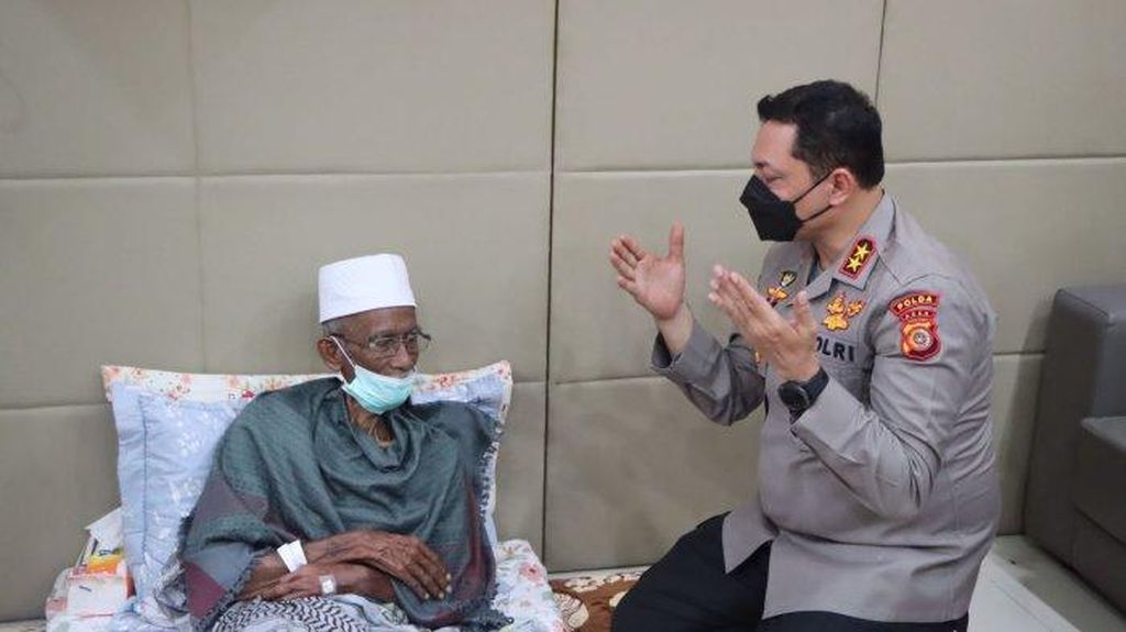 Teungku Haji Muhammad Amin bin Teungku Mahmud atau kerap disapa Abu Tumin saat menjalani perawatan di Rumah Sakit Umum Daerah Zainoel Abidin, Banda Aceh, Agustus 2022. Abu Tumin wafat pada Selasa (27/9/2022) di Kabupaten Bireuen, Aceh.