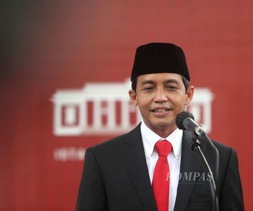 Wakil Menteri ATR/BPN Raja Juli Antoni di Kompleks Istana Kepresidenan, Jakarta, Rabu (15/6/2022). 