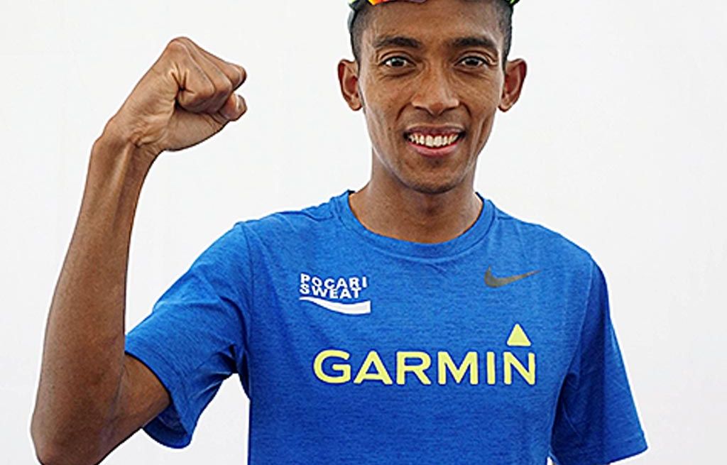 Pelari  nasional Agus Prayogo memanfaatkan lomba lari Danamon Run, Ancol, Jakarta Utara, Minggu (10/9), untuk menjaga kondisi fisik sebelum pemusatan latihan Asian Games 2018 dimulai.