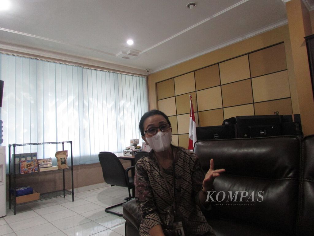 Kepala Kantor Pelayanan Pajak Pratama Kupang Ni Dewa Agung Ayu Sri Liana Dewi, di Kupang, Jumat (8/4/2022).