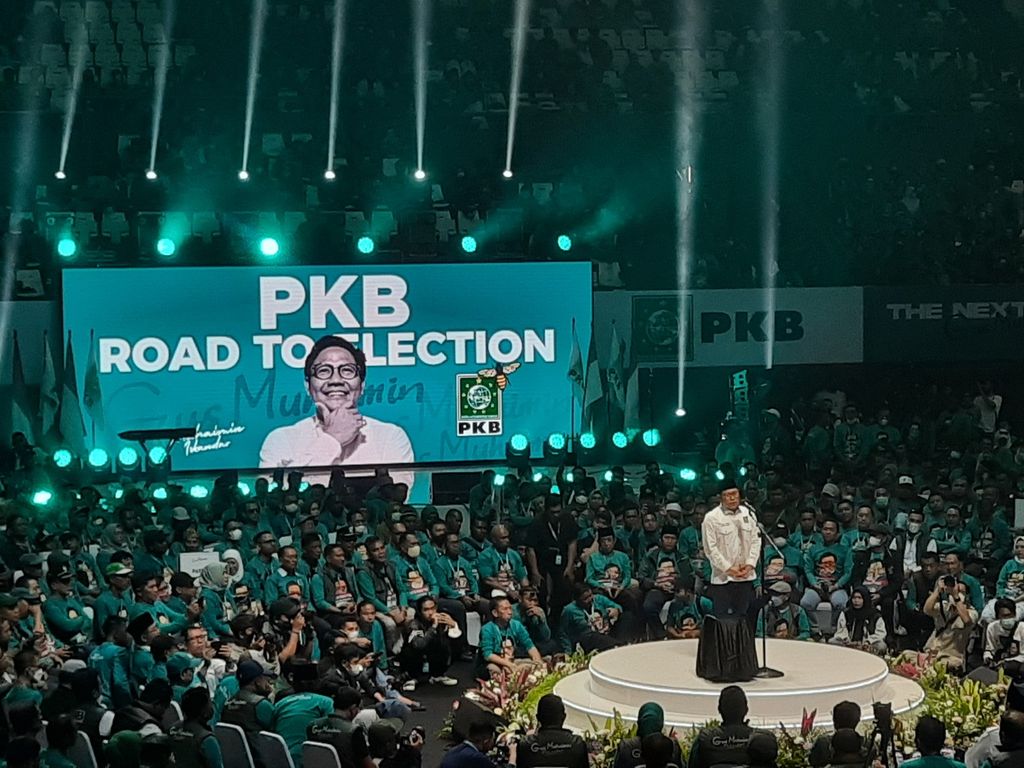 Ketua Umum Partai Kebangkitan Bangsa menyampaikan agenda partai menjelang Pemilu 2024 di Kompleks Gelora Bung Karno, Jakarta, Minggu (30/10/2022). 