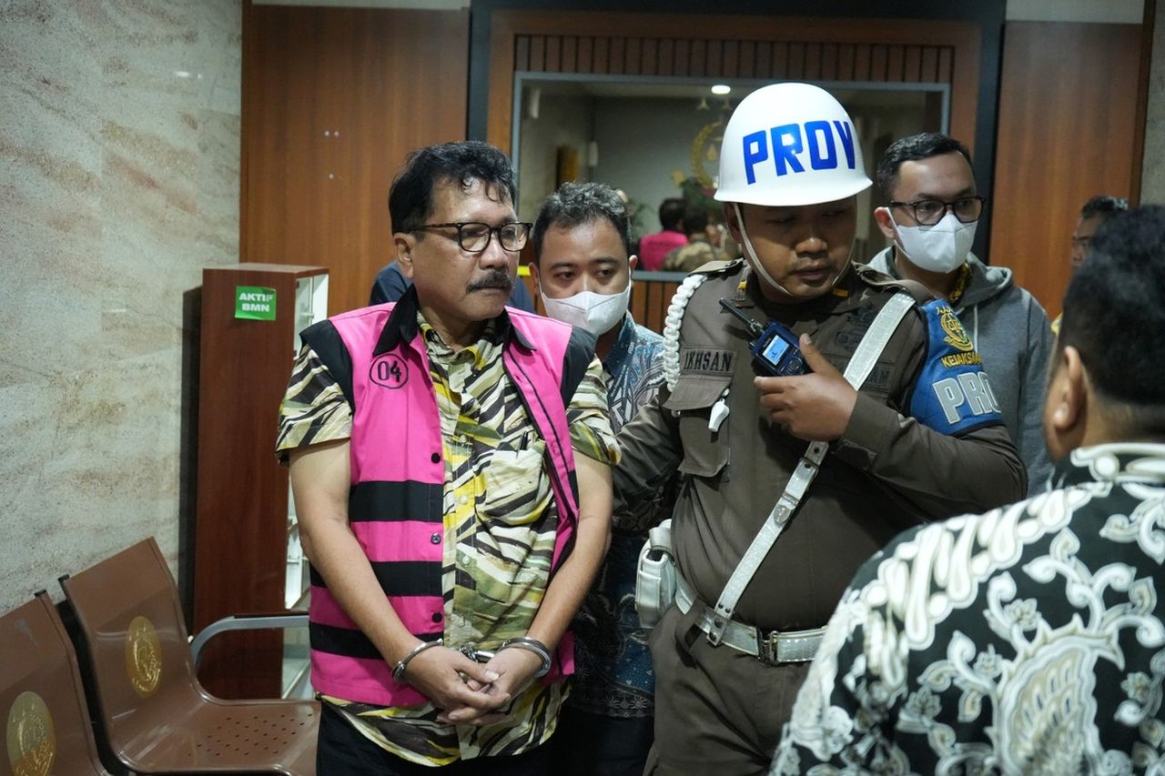 Pemeriksaan Zarof Ricar Berlanjut, Kejagung Dalami Peran Perantara Suap ...