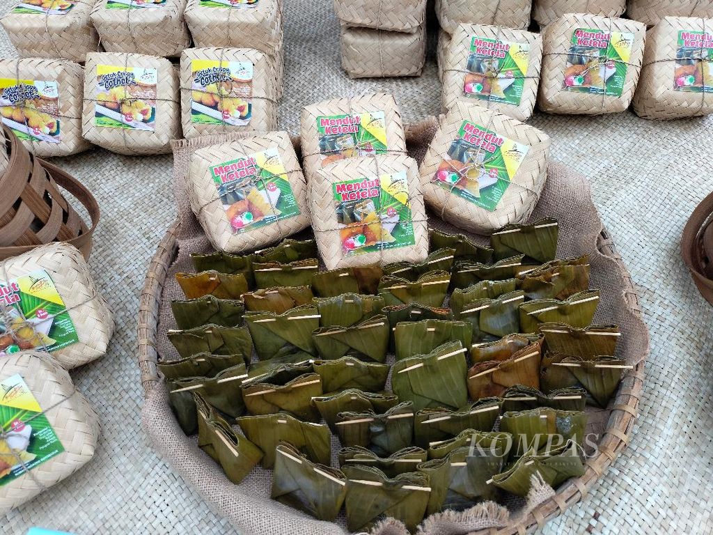    Salah satu produk kuliner berbahan singkong dari salah satu UMKM di Kecamatan Borobudur yang dilibatkan dalam Festival Pasar Harmoni, Sabtu (5/11/2022).