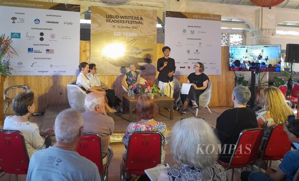 Serangkaian Ubud Writers and Readers Festival (UWRF) ke-20, Sabtu (21/10/2023), digelar diskusi panel bertajuk "Hubungan yang Langgeng: Merayakan Persahabatan Australia dan Indonesia". 