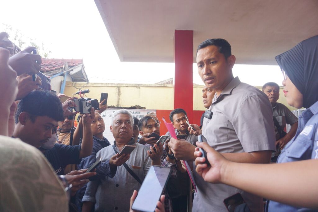 Kepala Satuan Reserse Kriminal Kepoisian Resor Kota Banyumas Komisaris Agus Supriadi memberikan keterangan pers di Purwokerto, Banyumas, Jawa Tengah, Rabu (7/6/2023).