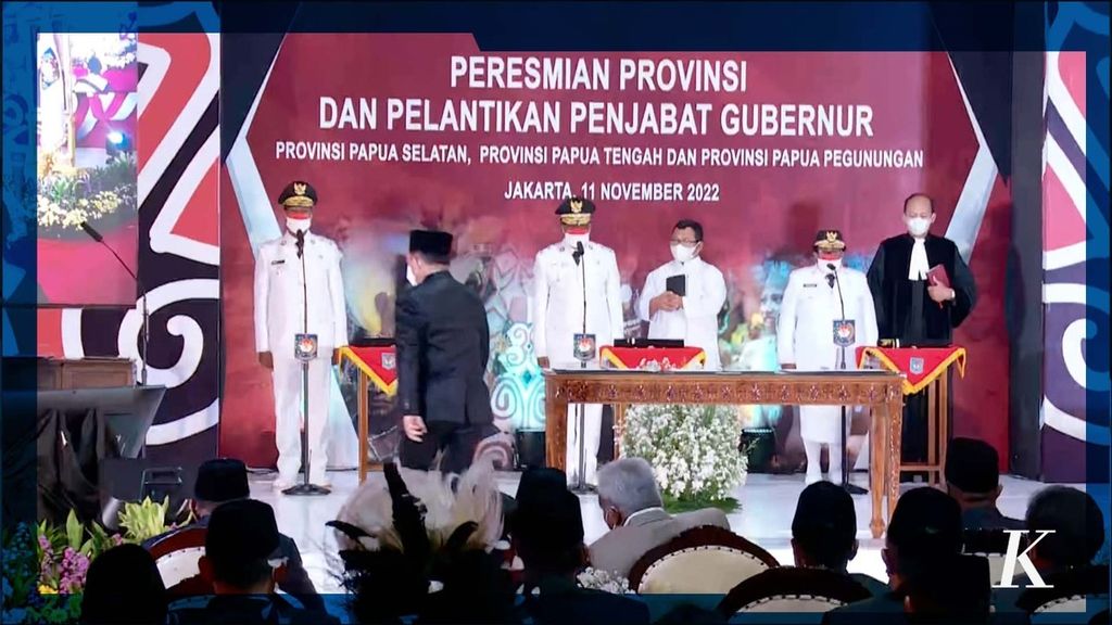 Minister of Home Affairs Tito Karnavian inaugurated three new provinces in the Papua region at the Ministry of Home Affairs office, Jakarta, on Friday (11/11/2022),  The three new provinces are South Papua, Central Papua, and Papua Highlands.