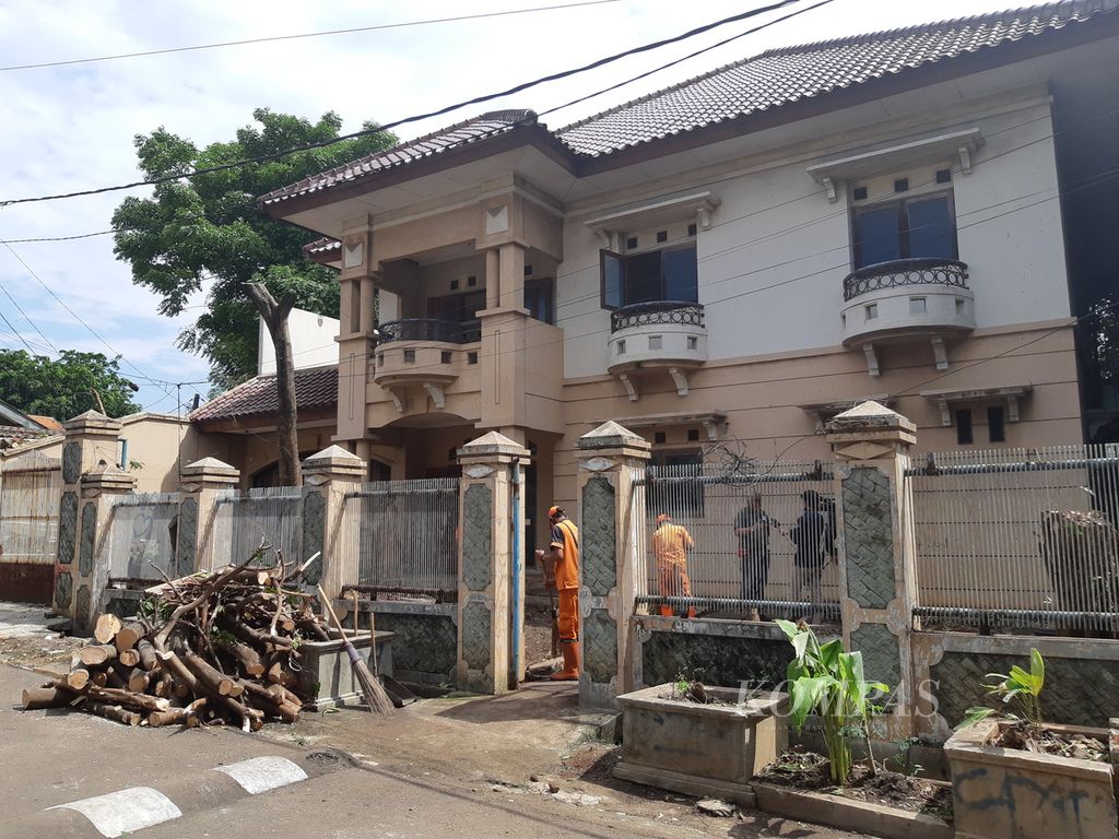 Kondisi rumah dari Ibu Eny dan Tiko di bilangan Cakung, Jakarta Timur.