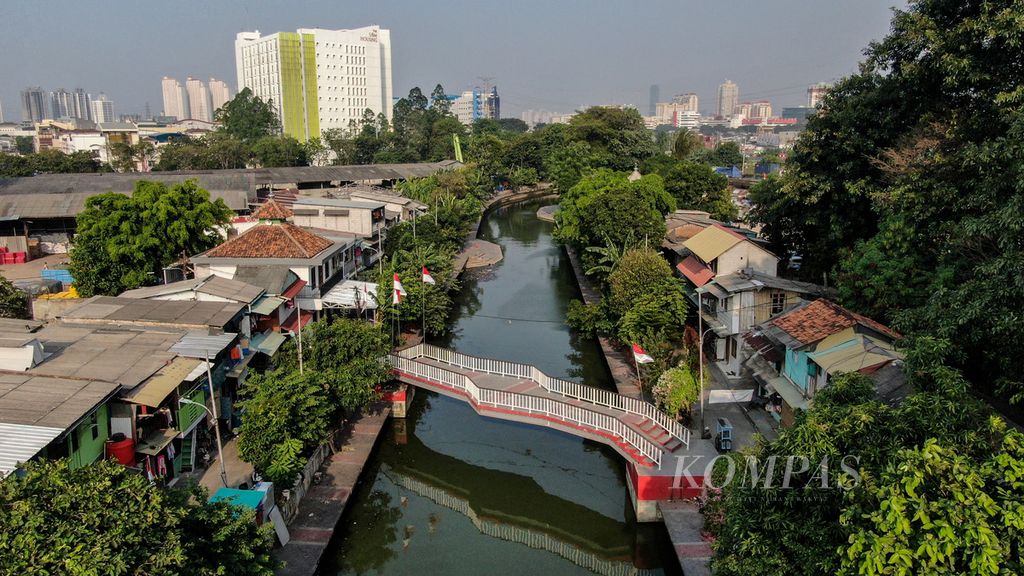Foto udara perkampungan Tongkol, Kerapu, dan Lodan di Kecamatan Pademangan, Jakarta Utara, Kamis (3/8/2023).