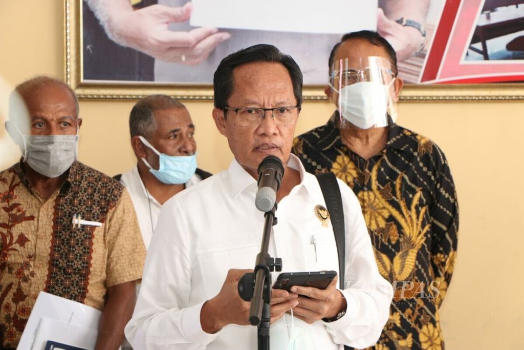Wakil Ketua Tim Gabungan Pencari Fakta (TGPF),  Sugeng Purnomo.