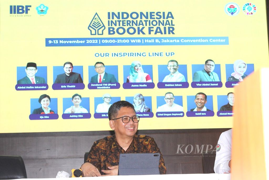 Ketua Umum Ikatan Penerbit Indonesia (Ikapi) Arys Hilman Nugraha menghadiri konferensi pers Indonesia International Book Fair (IIBF) di Kementerian Desa, Pembangunan Daerah Tertinggal, dan Transmigrasi, Jakarta, Senin (7/11/2022).