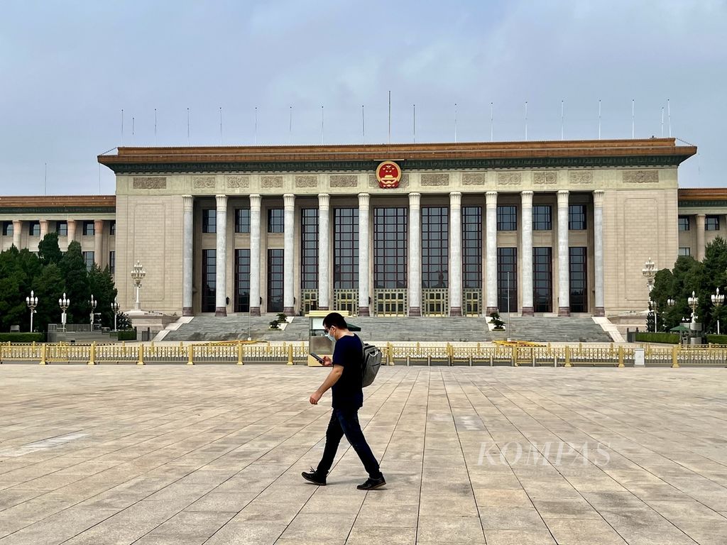 Pemandangan gedung Balai Agung Rakyat, lokasi penyelenggaraan kongres Partai Komunis China, termasuk kongres ke-20 yang akan diadakan pada 16 Oktober 2022 di Beijing, China, Sabtu (2/7/2022).