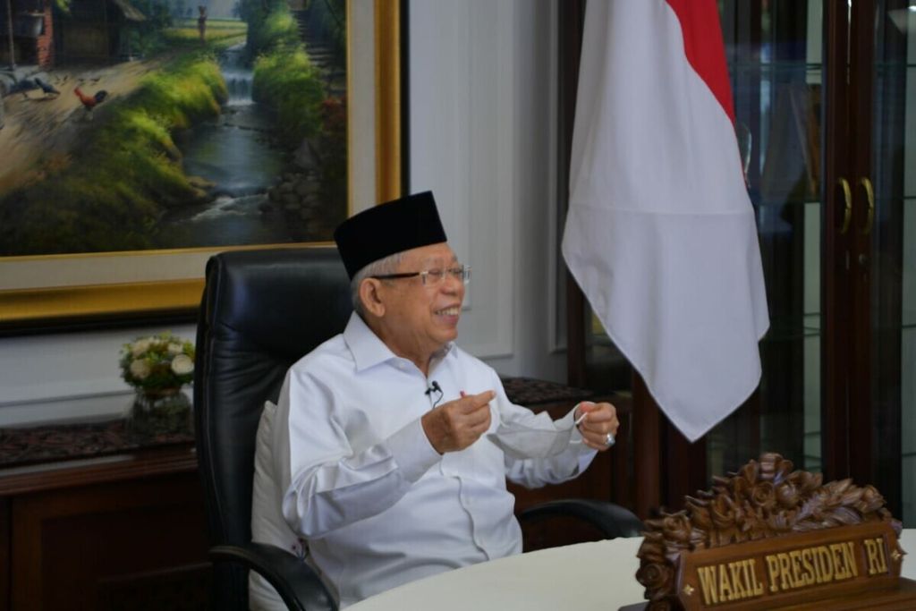 Wakil Presiden Ma’ruf Amin menyampaikan pidato dari rumah dinas wakil presiden di Jakarta, Rabu (5/8/2020).
