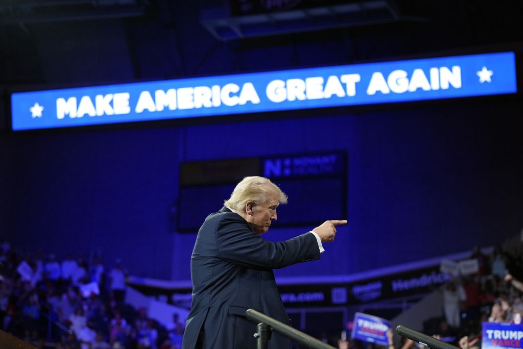 Calon presiden Amerika Serikat, Donald Trump, dalam kampanye di North Carolina, AS, Rabu (24/7/2024).