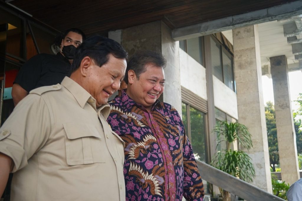 Menteri Koordinator Bidang Perekonomian Airlangga Hartarto menerima kunjungan dari Menteri Pertahanan Prabowo Subianto di Kantor Kemenko Perekonomian pada Senin (19/09) sore di Jakarta.