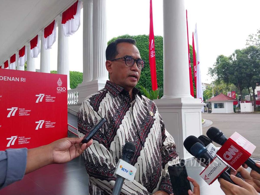 Menteri Perhubungan Budi Karya Sumadi di Kompleks Istana Kepresidenan, Jakarta, Senin (29/8/2022).