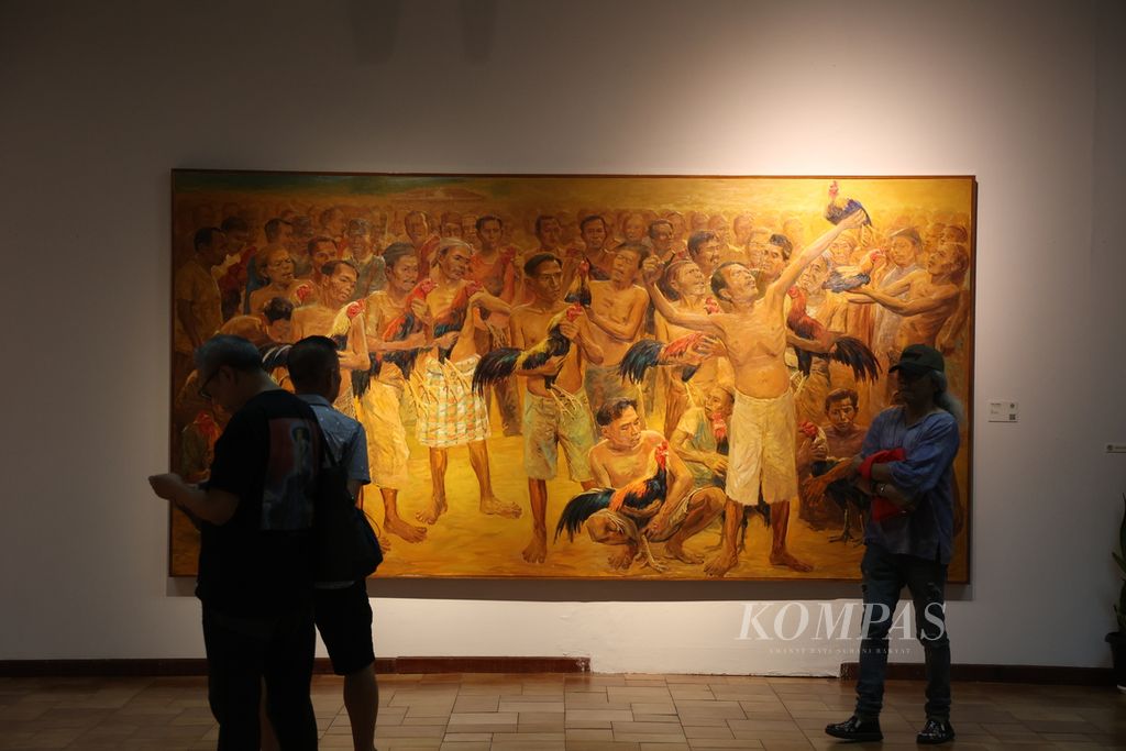 Pengunjung mengamati lukisan dalam peluncuran buku karya Sindhunata sekaligus pameran lukisan karya Budi Ubrux di Bentara Budaya Jakarta, Kamis (11/1/2024). 