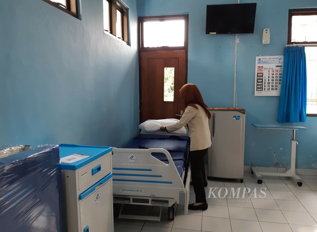 Kamar rawat inap VVIP Rumah Sakit Jiwa Daerah dr Arif Zainudin, Solo, Jawa Tengah, April 2019.