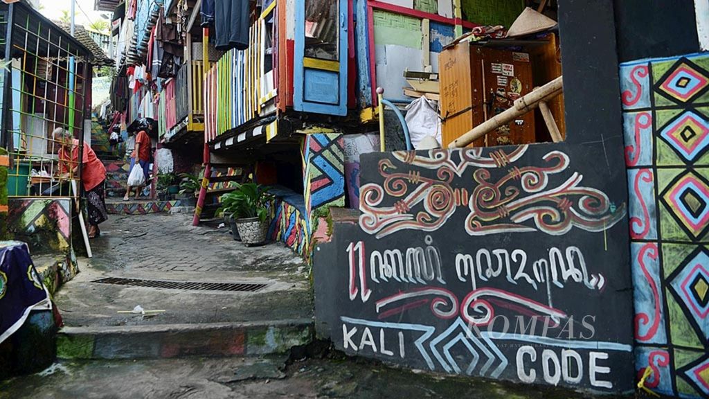 Rumah hunian Kampung Code yang berada di tepi Sungai Code, Yogyakarta, Selasa (15/1/2019). Penataan permukiman Kali Code ini digagas oleh Romo Mangun. 