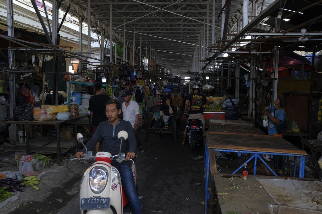 Pasar Muara Angke di Jakarta Utara, saat dikunjungi pada Rabu (9/10/2019). Sebagian wilayah di Muara Angke dianggap menghalangi proyek NCICD atau Pembangunan Terpadu Pesisir Ibu Kota Negara.