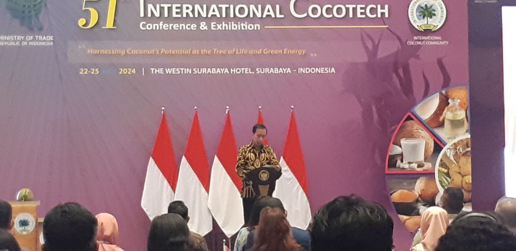 Presiden Joko Widodo membuka Konferensi dan Pameran Internasional Cocotech ke-51 pada 22-25 Juli 2024 di Surabaya, Jawa Timur, Senin (22/7/2024). Acara ini diikuti oleh delegasi dari berbagai negara di dunia.