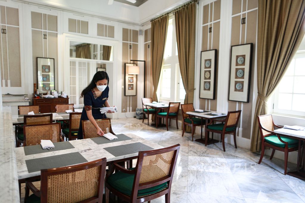 Suasana 1928 Restaurant di The Hermitage, a Tribute Portfolio Hotel Jakarta.