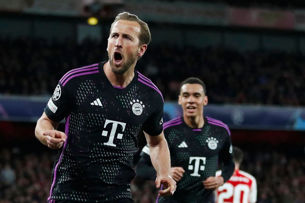 The Bayern Munich player, Harry Kane, celebrated his goal against Arsenal in the quarter-final of the Champions League in London on April 9, 2024.