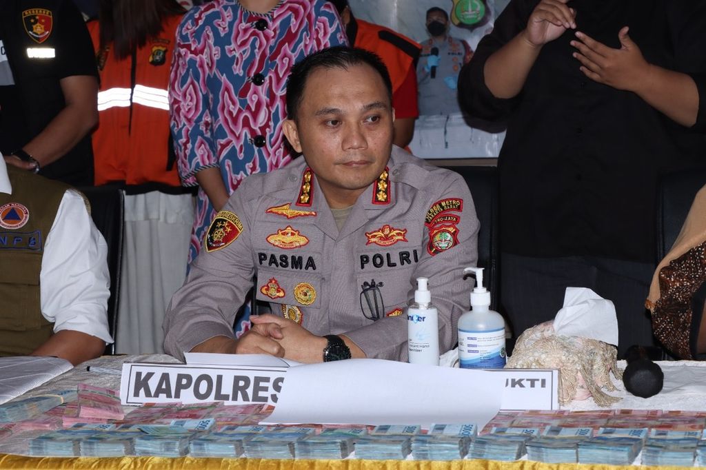Kapolres Metro Jakarta Barat Komisaris Besar Pasma Royce