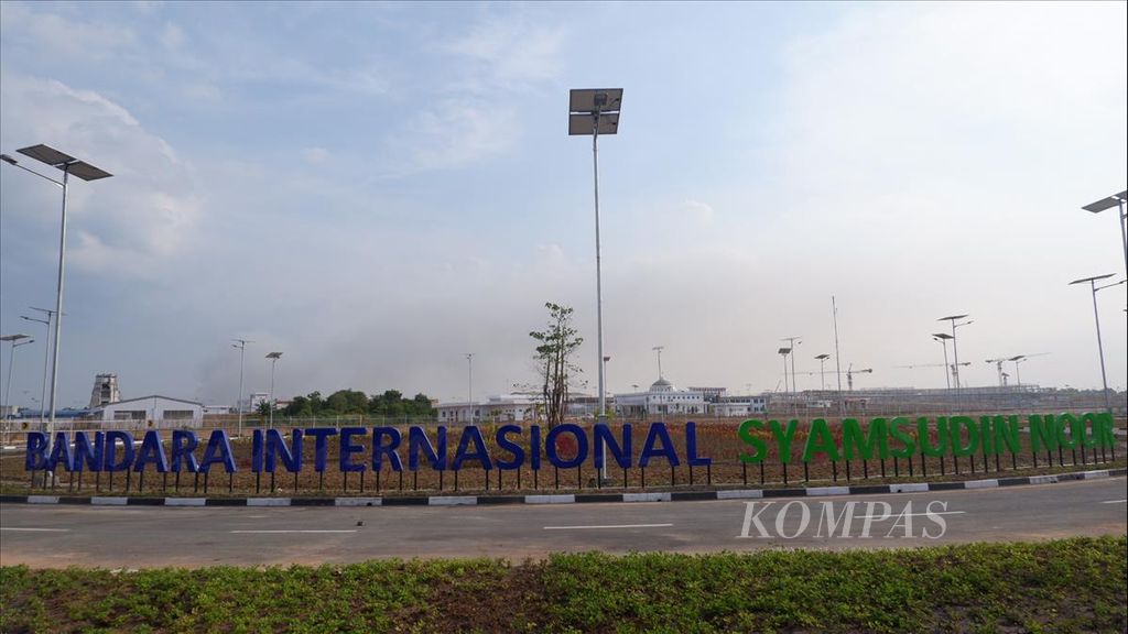 Progres pembangunan Bandar Udara Syamsudin Noor Banjarmasin di Banjarbaru, Kalimantan Selatan, Selasa (6/8/2019).