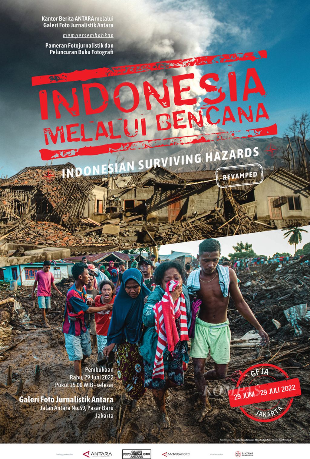 Poster pameran foto jurnalistik Indonesia Melalui Bencana yang digelar di Galeri Foto Jurnalistik Antara (GFJA), Pasar Baru, Jakarta, 29 Juni-29 Juli 2022.