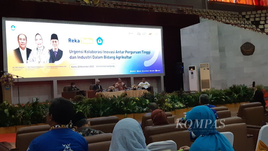 Kegiatan Reka Talk bertajuk "Urgensi Kolaborasi Inovasi Antar-Perguruan Tinggi dan Industri dalam Bidang Agrikultur" di Universitas Lampung, Kamis (24/11/2022).