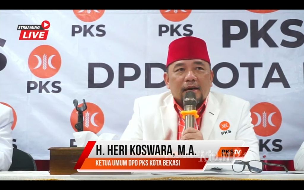 Ketua Umum Dewan Perwakilan Daerah PKS Kota Bekasi Heri Koswara