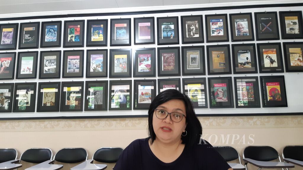 Direktur Eksekutif Yayasan Jurnal Perempuan Atnike Nova Sigiro di kantor YJP di Jakarta, Jumat (29/3/2019) menerangkan bahwa tidak ada narasi feminis yang tunggal karena setiap perempuan memiliki permasalahan berbeda sesuai konteks budaya masing-masing dan tidak bisa diseragamkan.