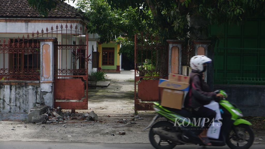 Lokasi penangkapan tersangka teroris berinisial Su yang kemudian ditembak mati aparat keamanan karena kabur di Kabupaten Sukoharjo, Jawa Tengah, Kamis (10/3/2022). 