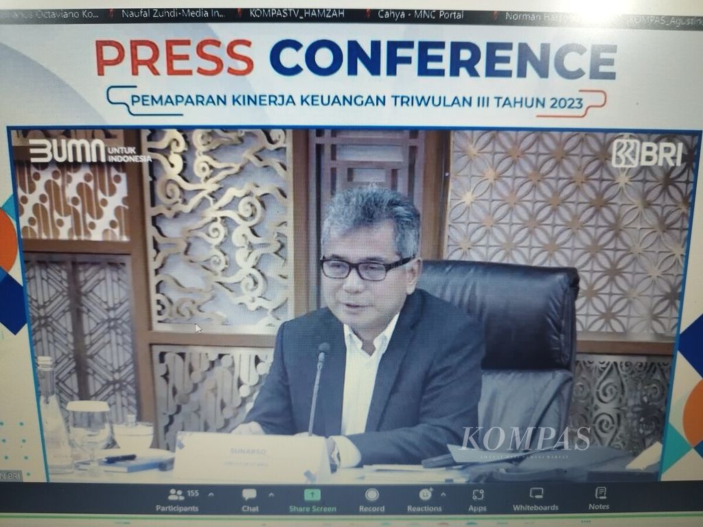 Direktur Utama PT Bank Rakyat Indonesia (Persero) atau BRI Sunarso memaparkan Kinerja Keuangan BRI Kuartal III-2023 dalam konferensi pers secara virtual, Rabu (25/10/2023).