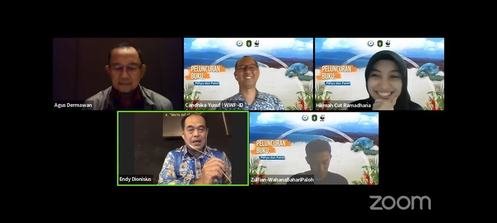 Para pembicara dalam webinar bertajuk "Kupas Tuntas: Buku Penyu dan Paloh, Kisah Perjalanan 13 Tahun Konservasi di Pulau Borneo", Kamis (6/4/2023).