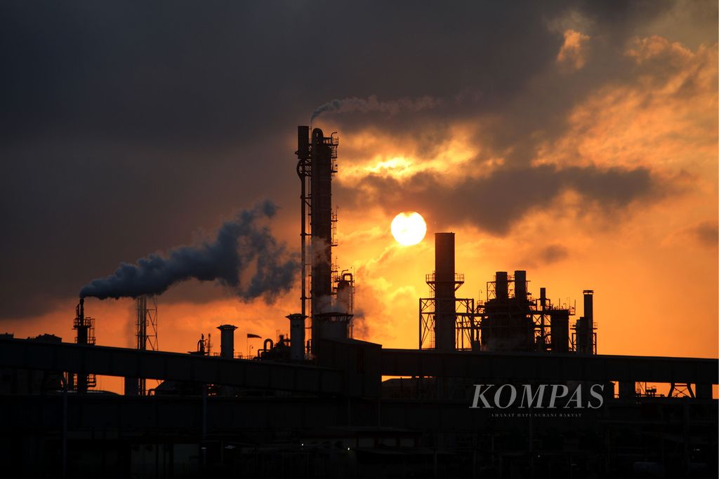 Pabrik PT Pupuk Kalimantan Timur (PKT) di Bontang, Kalimantan Timur, Minggu (23/7/2023). 