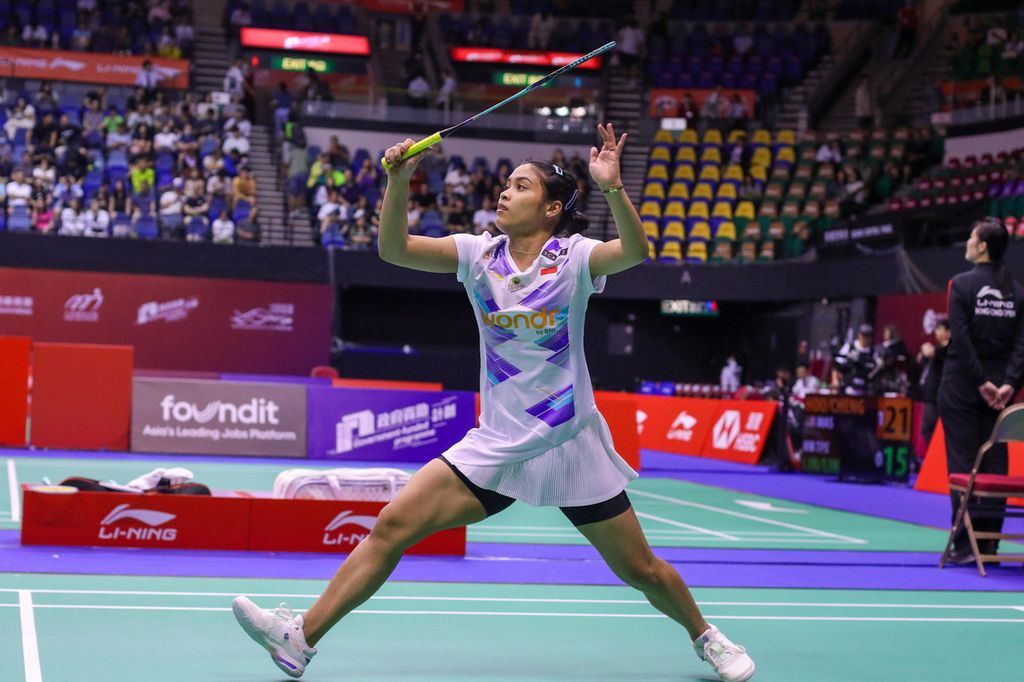 Gregoria Mariska Tunjung tersingkir pada babak kedua turnamen Hong Kong Terbuka. Pada pertandingan di Hong Kong Coliseum, Kamis (12/9/2024), Gregoria kalah dari Ratchanok Intanon 12-21, 21-15, 10-21.