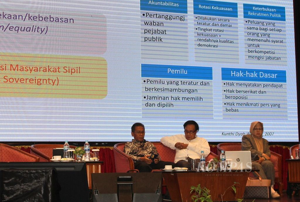 Suasana seminar Seruan Pers dari Sumatera Utara: Pers Bebas, Demokrasi Bermartabat dalam peringatan Hari Pers Nasional (HPN) di Medan, Sumut, Selasa (7/2/2023).