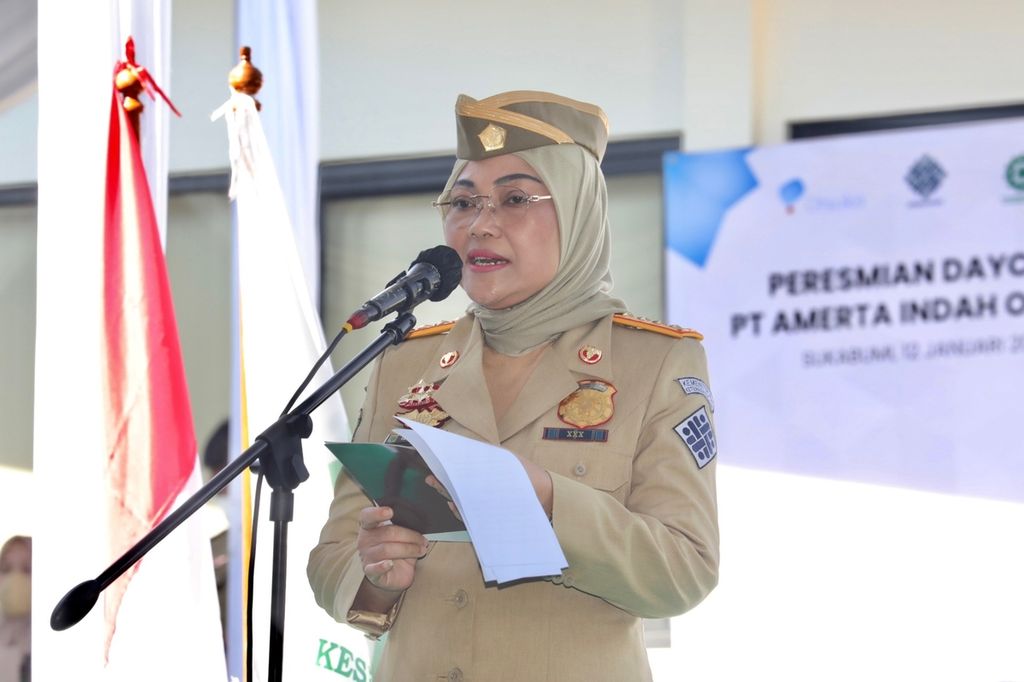 Menteri Ketenagakerjaan Ida Fauziyah saat memberikan sambutan apel bulan peringatan K3 nasional, Kamis (12/1/2023), di Sukabumi.